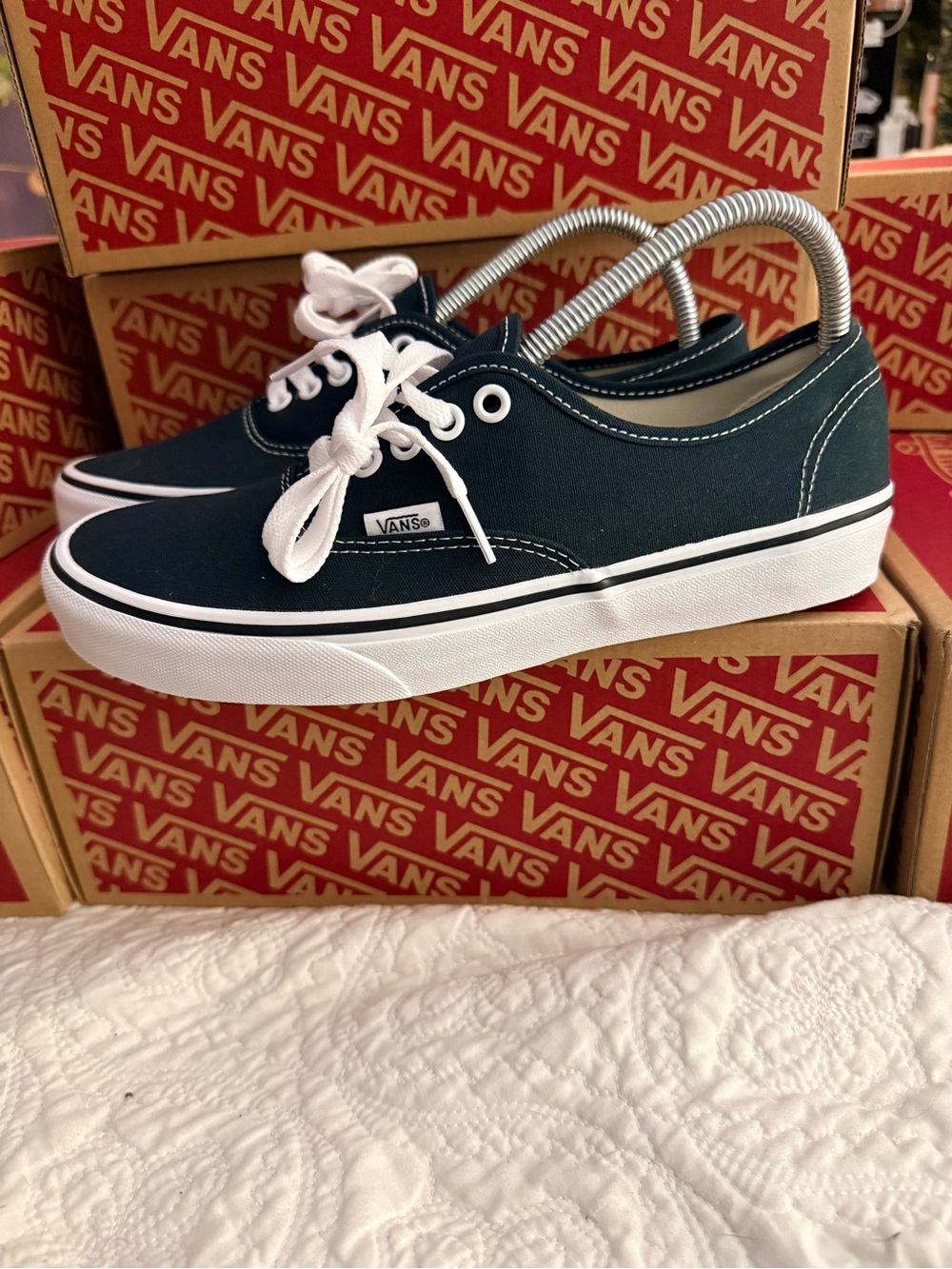 BRAND NEW Vans Authentic - Color Theory Scarab Dark Green Men 8/Women 9.5 - Picture 3 of 5